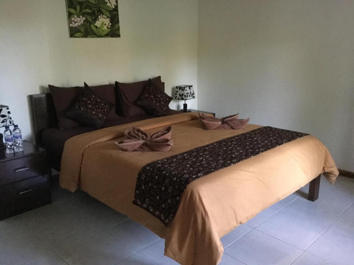 Kartika Villas Lovina  Luaran gambar