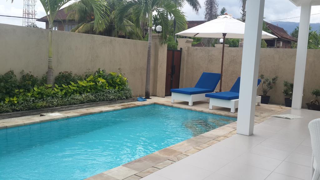 Kartika Villas Lovina  Bilik gambar